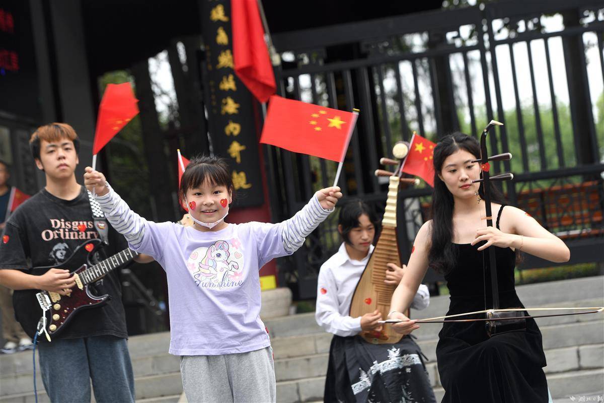 皇冠手游游戏